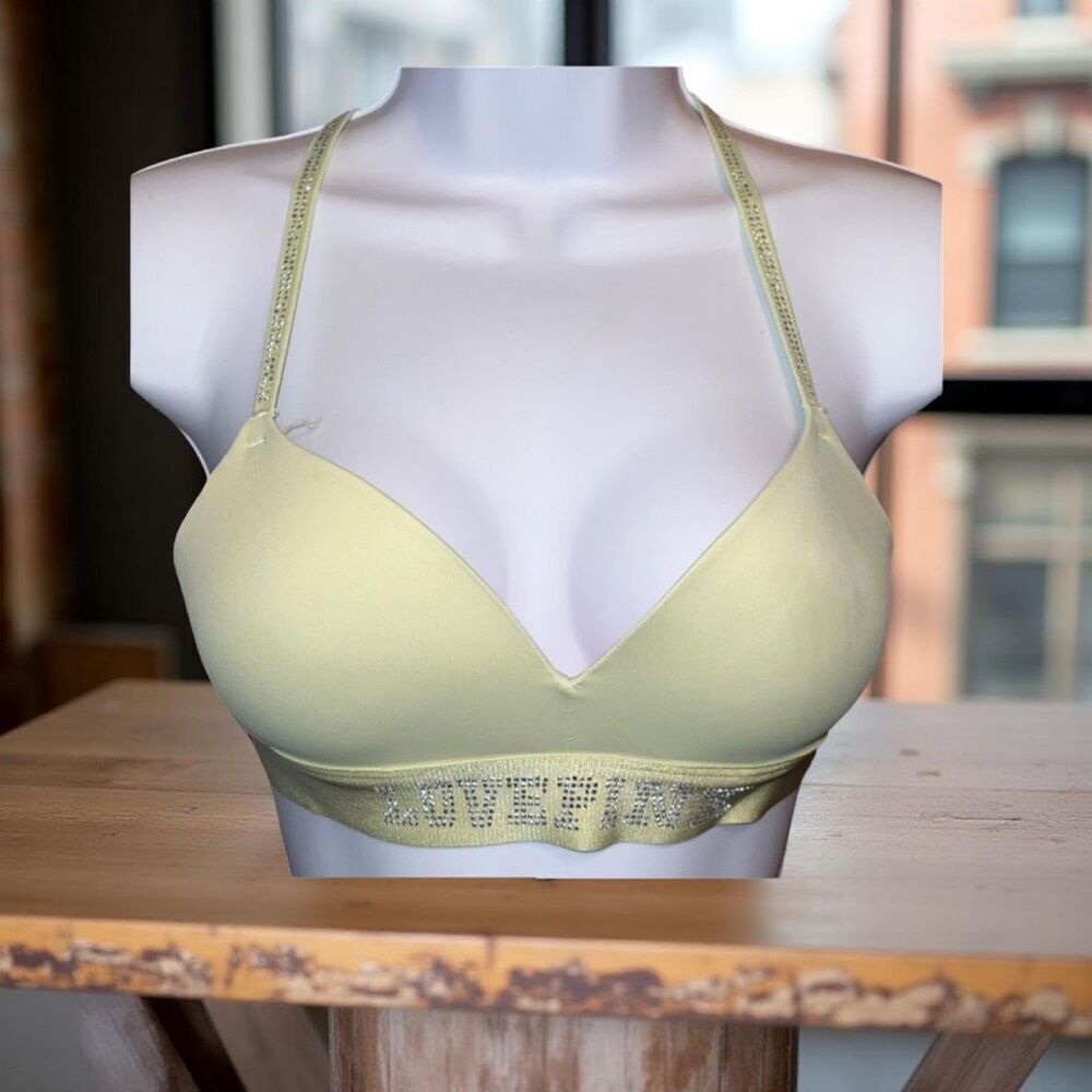 Victoria’s Secret Lime Green Bling Straps Everywhere Wireless Push Up Bra Size 3